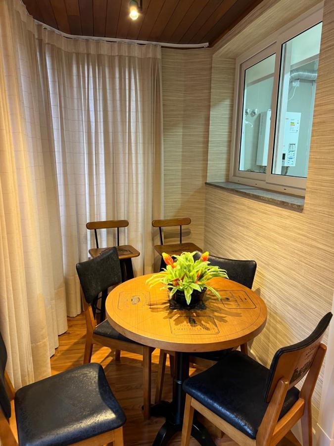 Apartamento Novinho Na Borges De Medeiros- Centro Gramado Esterno foto