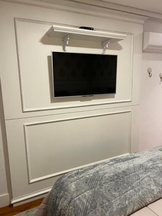 Apartamento Novinho Na Borges De Medeiros- Centro Gramado Esterno foto